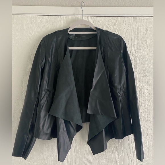 Blank NYC Faux Suede Drape Front Moto Waterfall Biker Jacket. Size Small - Picture 3 of 6